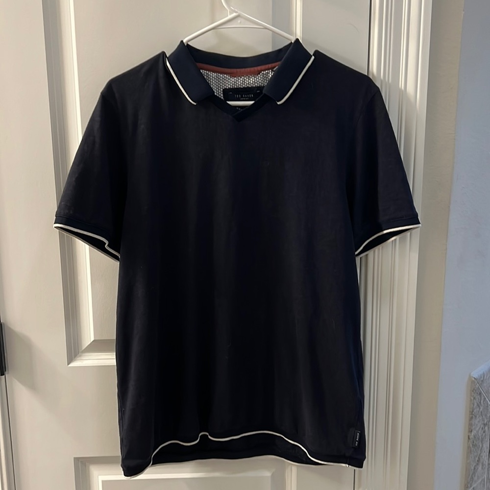 Ted Baker London v-neck with collar